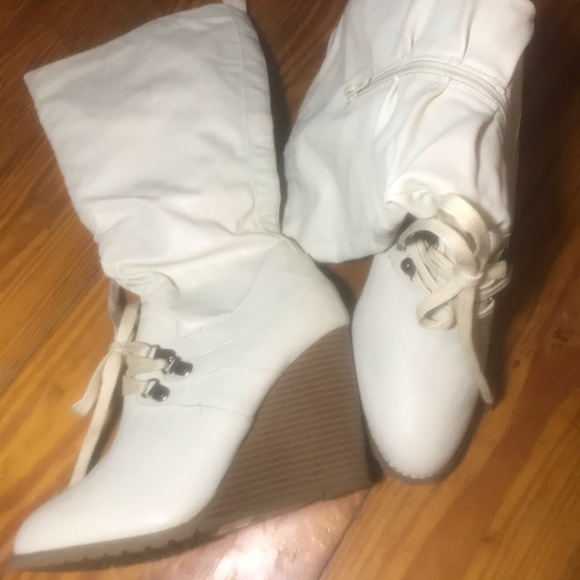 Liliana off white wedge heel boots - Picture 9 of 10